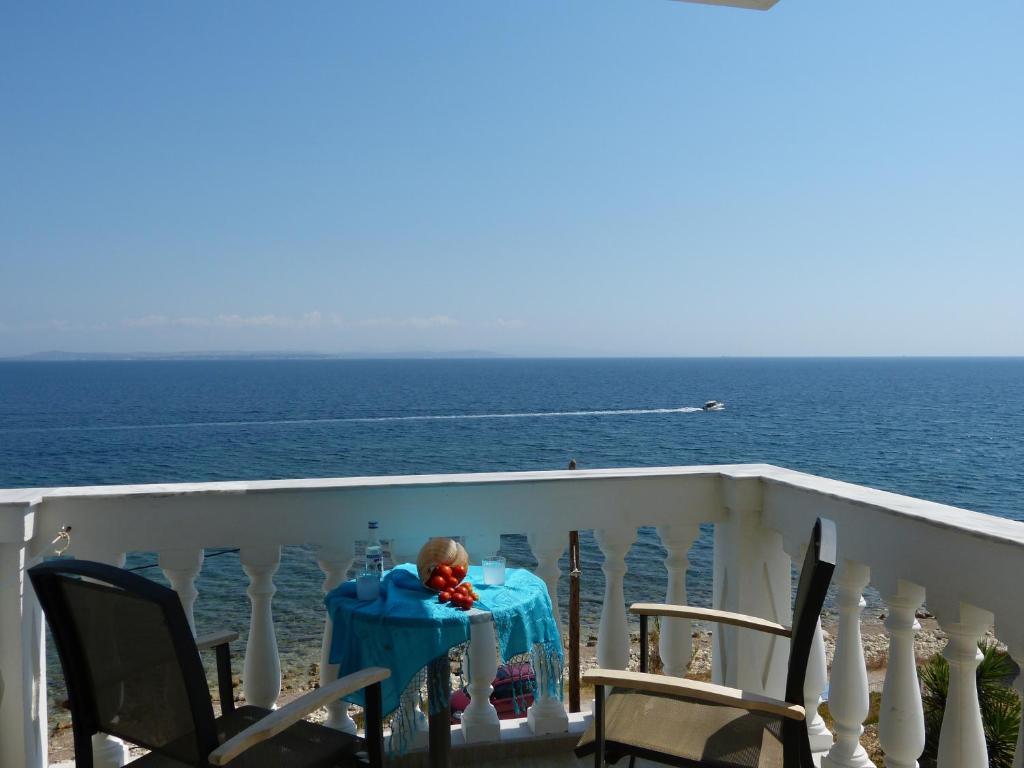 Ostria Seaside Studios And Apartments Katarraktis  Room photo